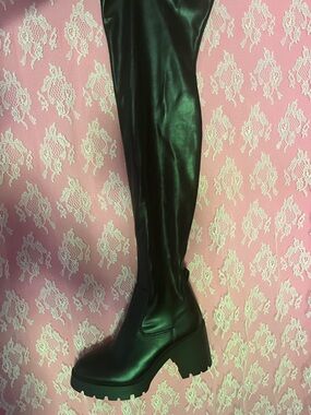 Zara Black Over-the-Knee Chunky Platform Boots